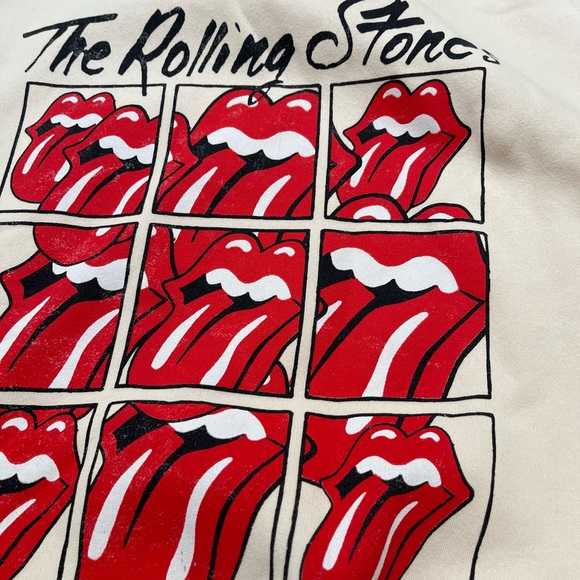 ZARA Rolling Stones Crewneck Sweatshirt & Tee **LIKE NEW** - Picture 4 of 10